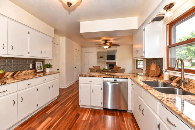 4930 Saxony LANE, Greendale, WI 53129