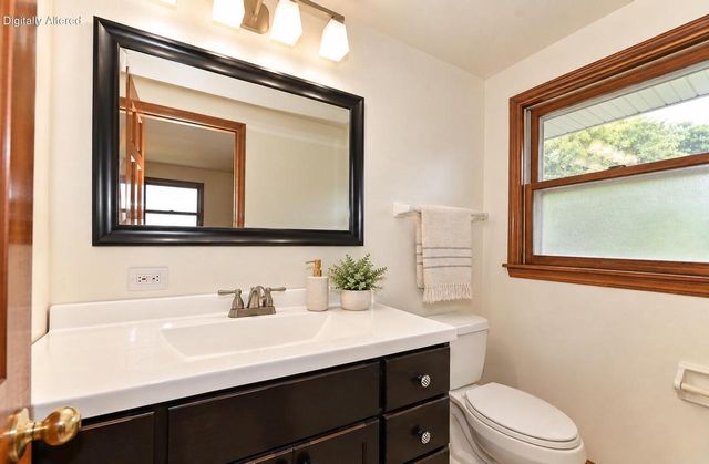 4930 Saxony LANE, Greendale, WI 53129