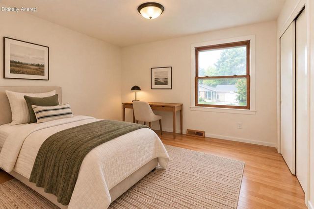 4930 Saxony LANE, Greendale, WI 53129