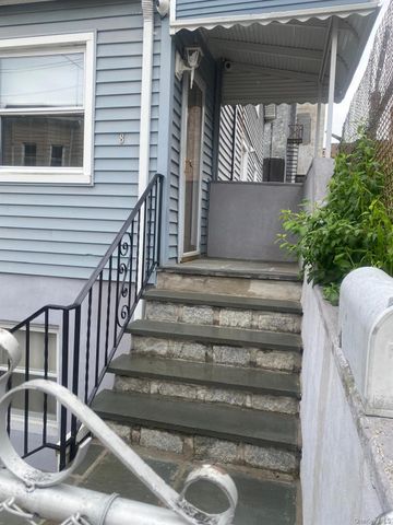 8 Morris Place, Yonkers, NY 10705