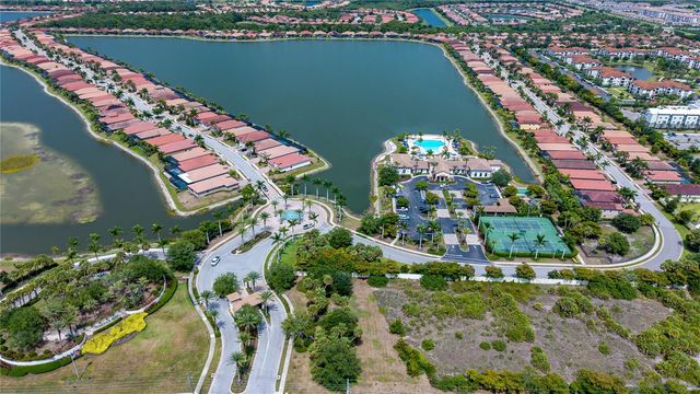 120 VENTOSA PLACE, Nokomis, FL 34275