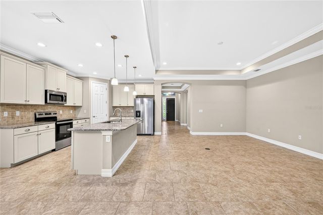 120 VENTOSA PLACE, Nokomis, FL 34275