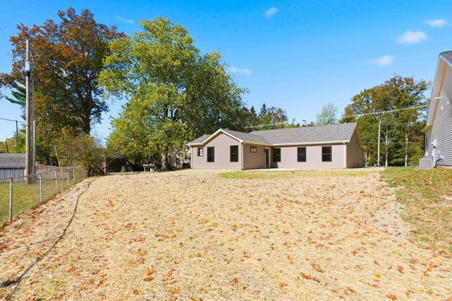5648 Rothman Road, Fort Wayne, IN 46835