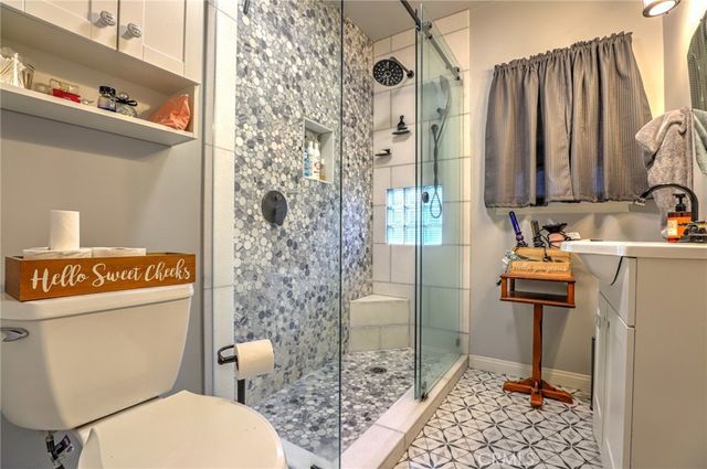 743 E Washington, Orange, CA 92866