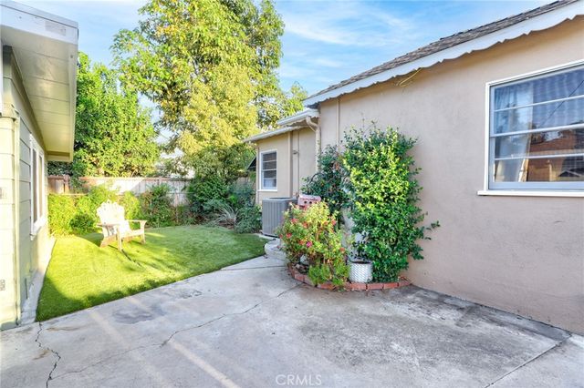 743 E Washington, Orange, CA 92866