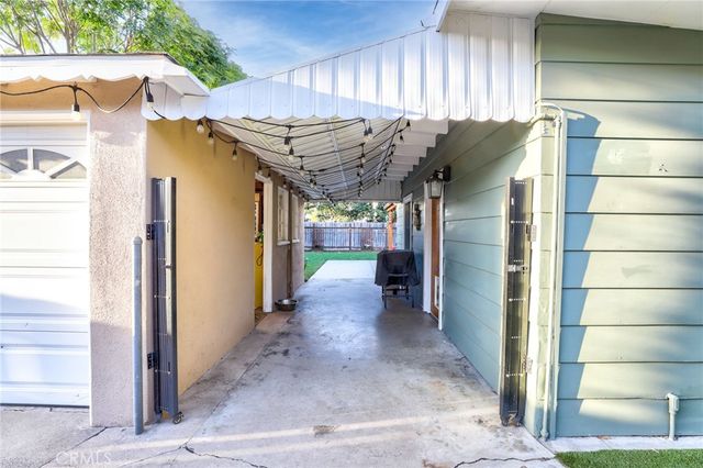 743 E Washington, Orange, CA 92866