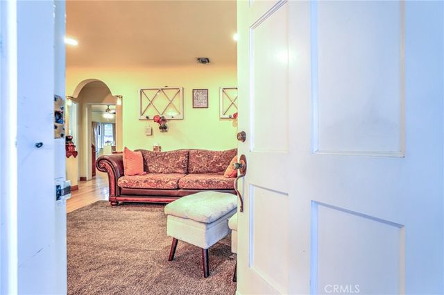 743 E Washington, Orange, CA 92866