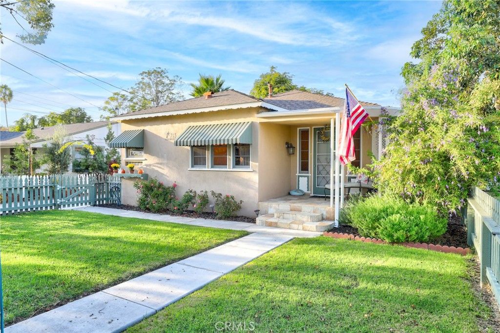 743 E Washington, Orange, CA 92866