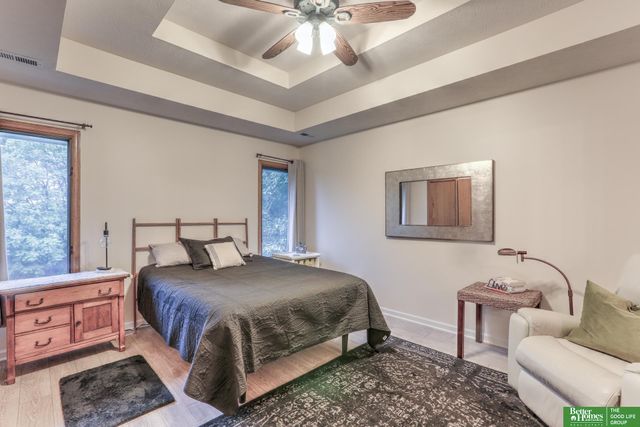 7424 Girard Street, Omaha, NE 68122