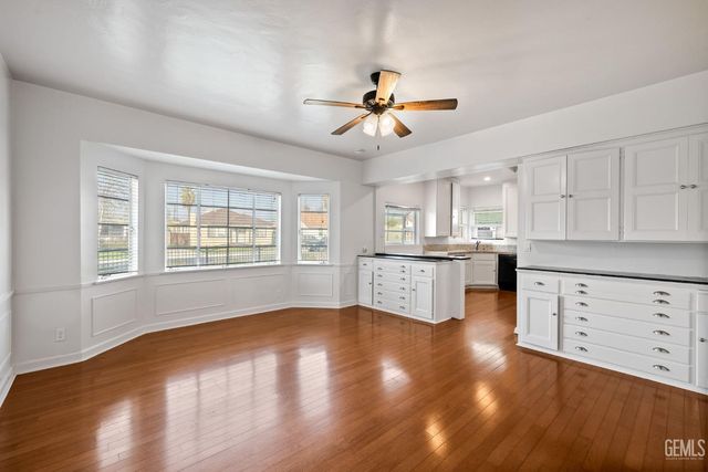 215 Jefferson Street, Bakersfield, CA 93305