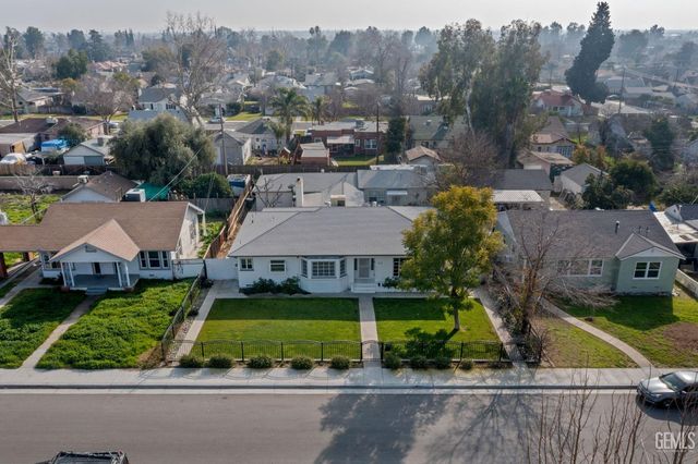 215 Jefferson Street, Bakersfield, CA 93305