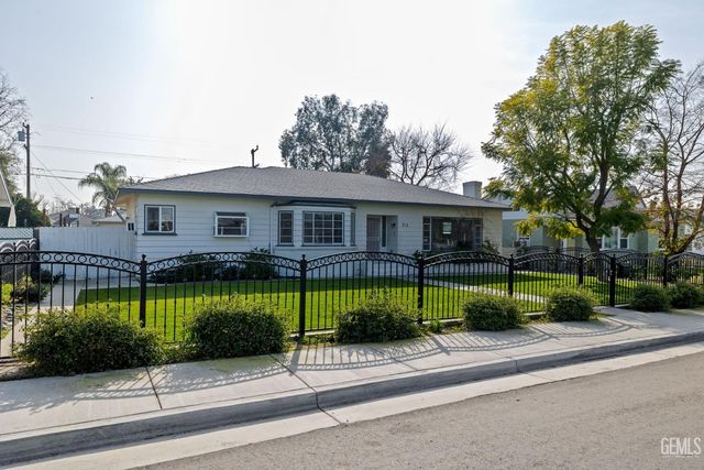 215 Jefferson Street, Bakersfield, CA 93305