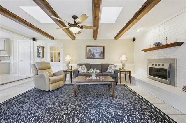 378 Pagan RD, Smithfield, VA 23430