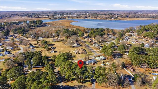 378 Pagan RD, Smithfield, VA 23430