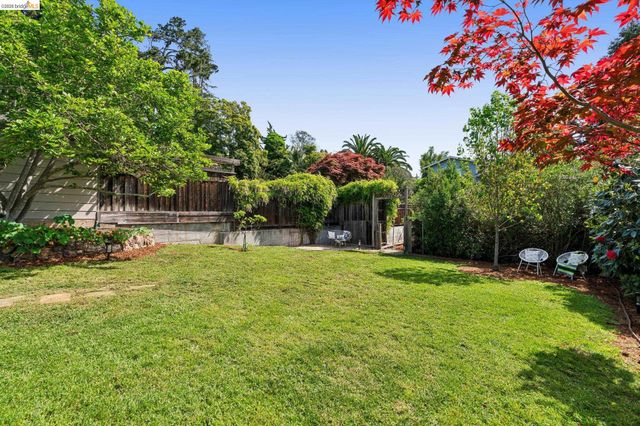 3824 Enos Ave, Oakland, CA 94619