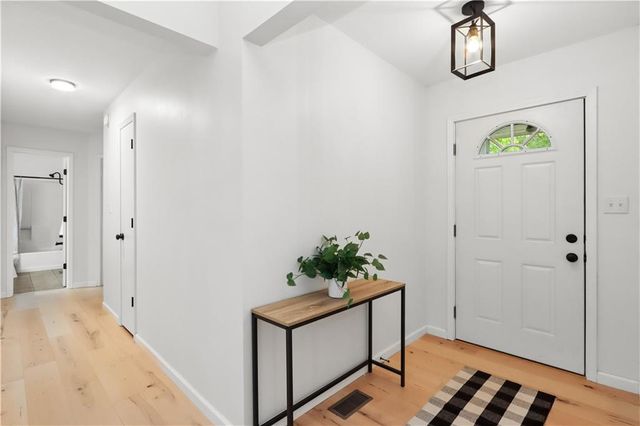 3008 W 28th Street, Lawrence, KS 66047