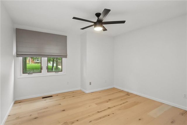 3008 W 28th Street, Lawrence, KS 66047