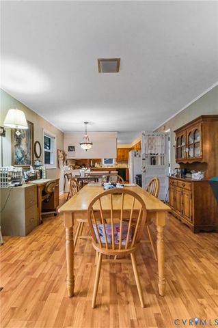 705 Northview Dr, Farmville, VA 23901