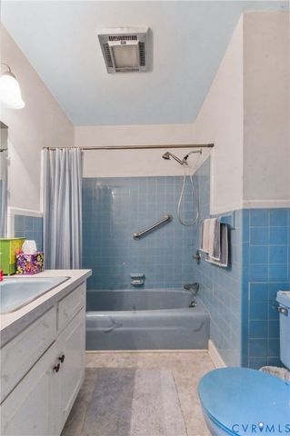 705 Northview Dr, Farmville, VA 23901