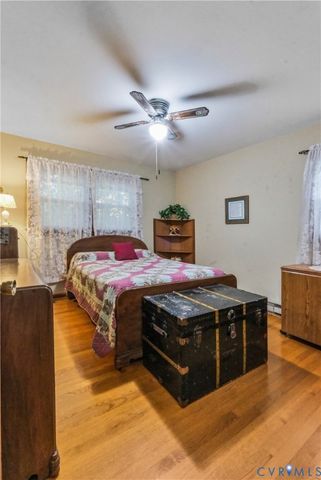 705 Northview Dr, Farmville, VA 23901