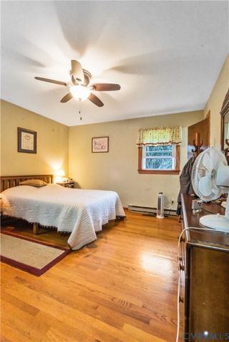 705 Northview Dr, Farmville, VA 23901