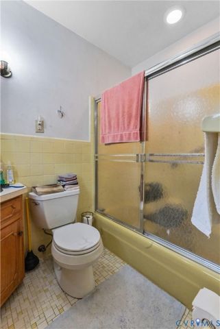 705 Northview Dr, Farmville, VA 23901