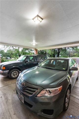 705 Northview Dr, Farmville, VA 23901