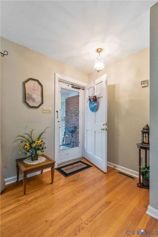 705 Northview Dr, Farmville, VA 23901