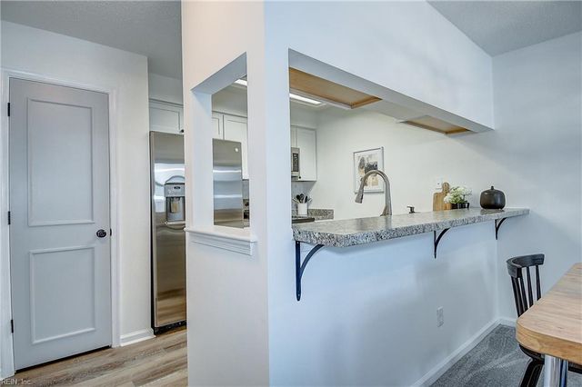 3826 Occoquan River Reach Apt E, Portsmouth, VA 23703