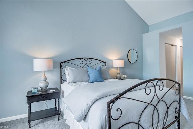 3826 Occoquan River Reach Apt E, Portsmouth, VA 23703