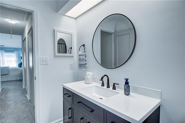 3826 Occoquan River Reach Apt E, Portsmouth, VA 23703