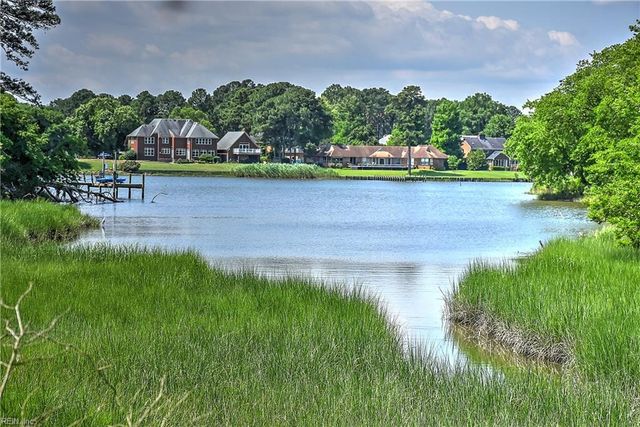 3826 Occoquan River Reach Apt E, Portsmouth, VA 23703