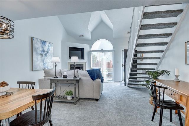 3826 Occoquan River Reach Apt E, Portsmouth, VA 23703