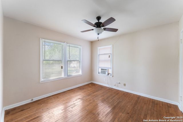 510 Mitchell Ave, Schertz, TX 78154