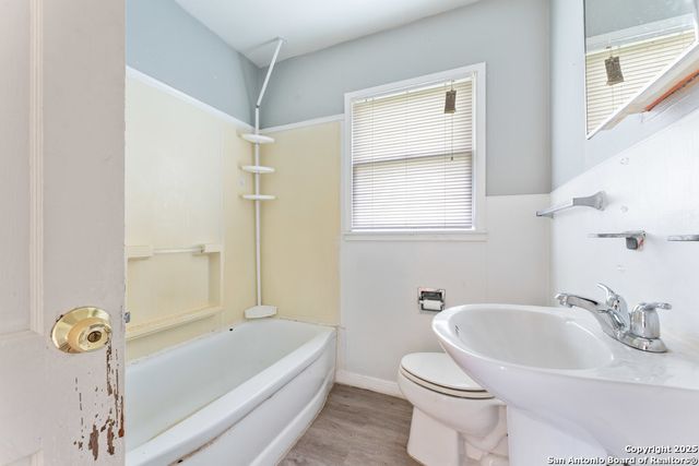 510 Mitchell Ave, Schertz, TX 78154