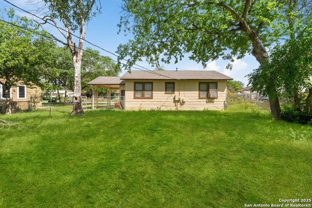 510 Mitchell Ave, Schertz, TX 78154