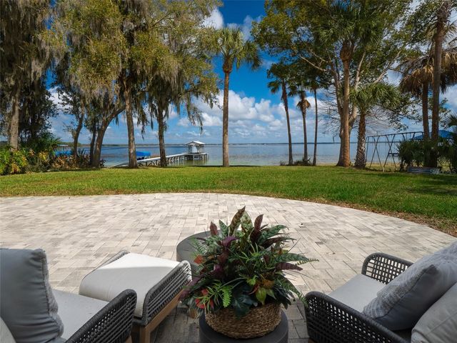 12495 SE SUNSET HARBOR ROAD, Weirsdale, FL 32195