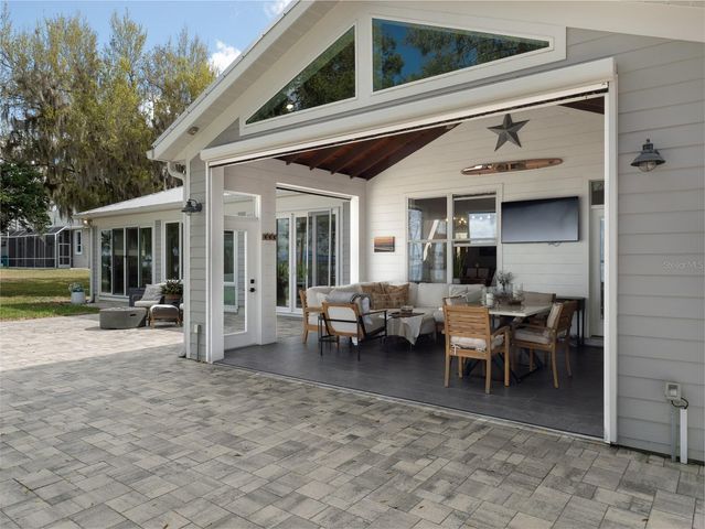 12495 SE SUNSET HARBOR ROAD, Weirsdale, FL 32195