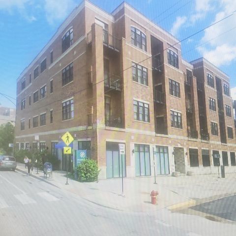 4755 N Washtenaw Avenue P-25, Chicago, IL 60625