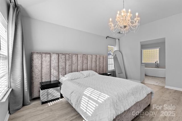 7424 Sugar Maple Lane, Charlotte, NC 28215