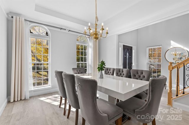 7424 Sugar Maple Lane, Charlotte, NC 28215