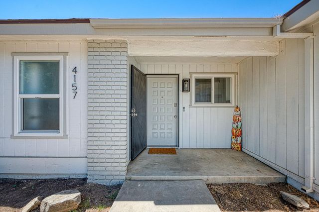 4157 N Babigian Avenue, Fresno, CA 93722