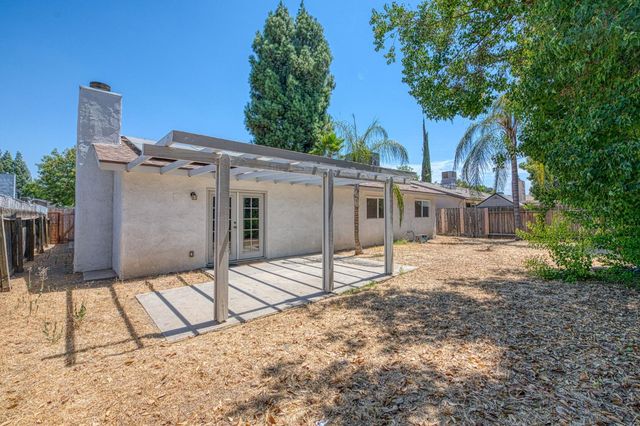 4157 N Babigian Avenue, Fresno, CA 93722