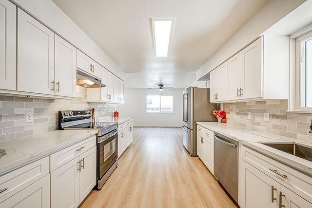 4157 N Babigian Avenue, Fresno, CA 93722