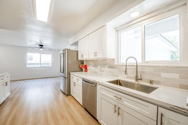4157 N Babigian Avenue, Fresno, CA 93722