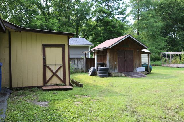304 Hay Long Ave, Mount Pleasant, TN 38474