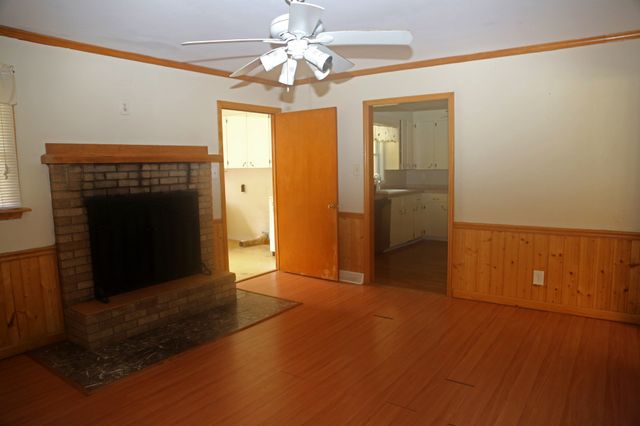 304 Hay Long Ave, Mount Pleasant, TN 38474