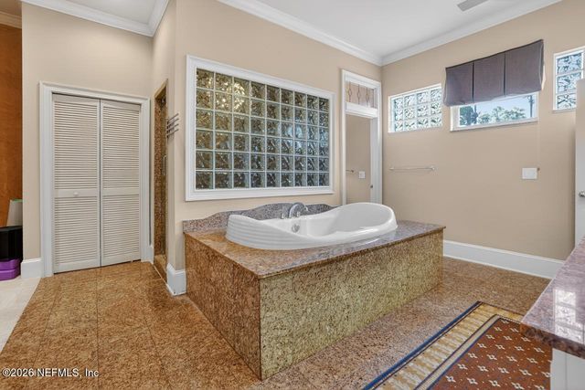 6334 SAN JOSE Boulevard W, Jacksonville, FL 32217