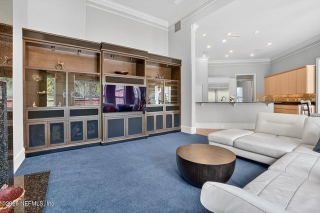 6334 SAN JOSE Boulevard W, Jacksonville, FL 32217