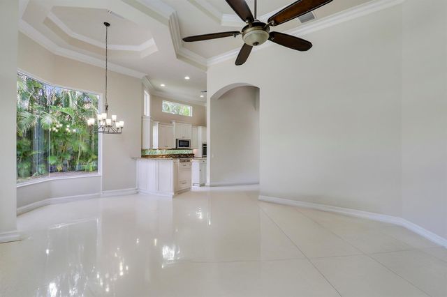 167 Rosalia Court S, Jupiter, FL 33478